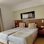 Hotell Be One - By Mhmb Hospitality Caldas Da Rainha