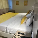Be One - By Mhmb Hospitality Hotell