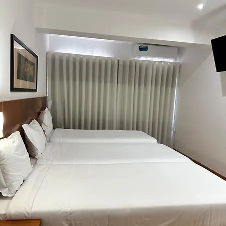 Be One - By Mhmb Hospitality - Ex Europeia 3* Caldas Da Rainha
