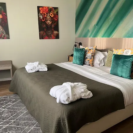 Be One - By Mhmb Hospitality Hotel